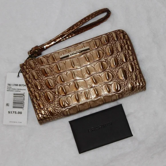 NWT BRAHMIN Corie Wristlet Wallet Leather Croc Melbourne